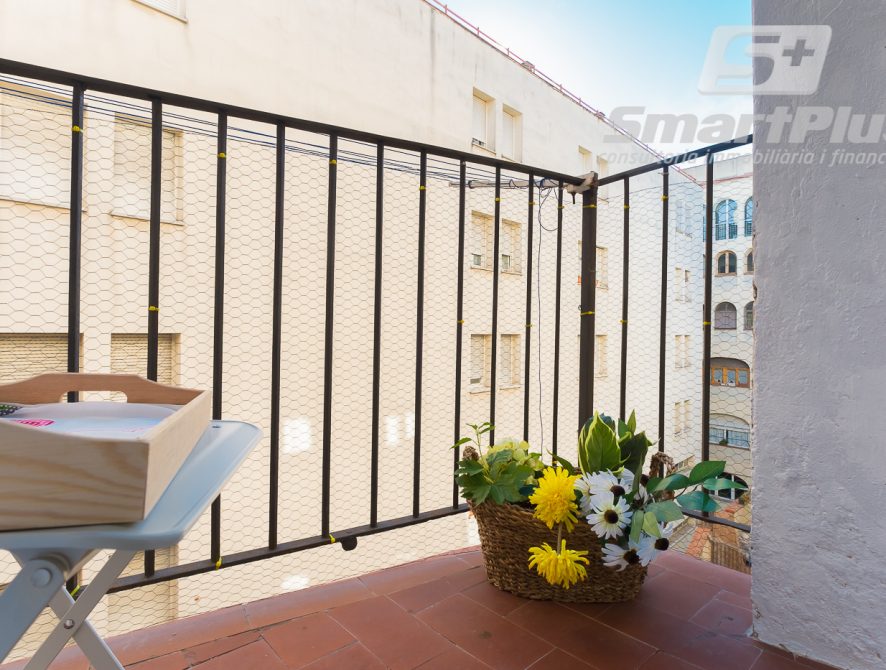 Balcón patio de luces 1.1